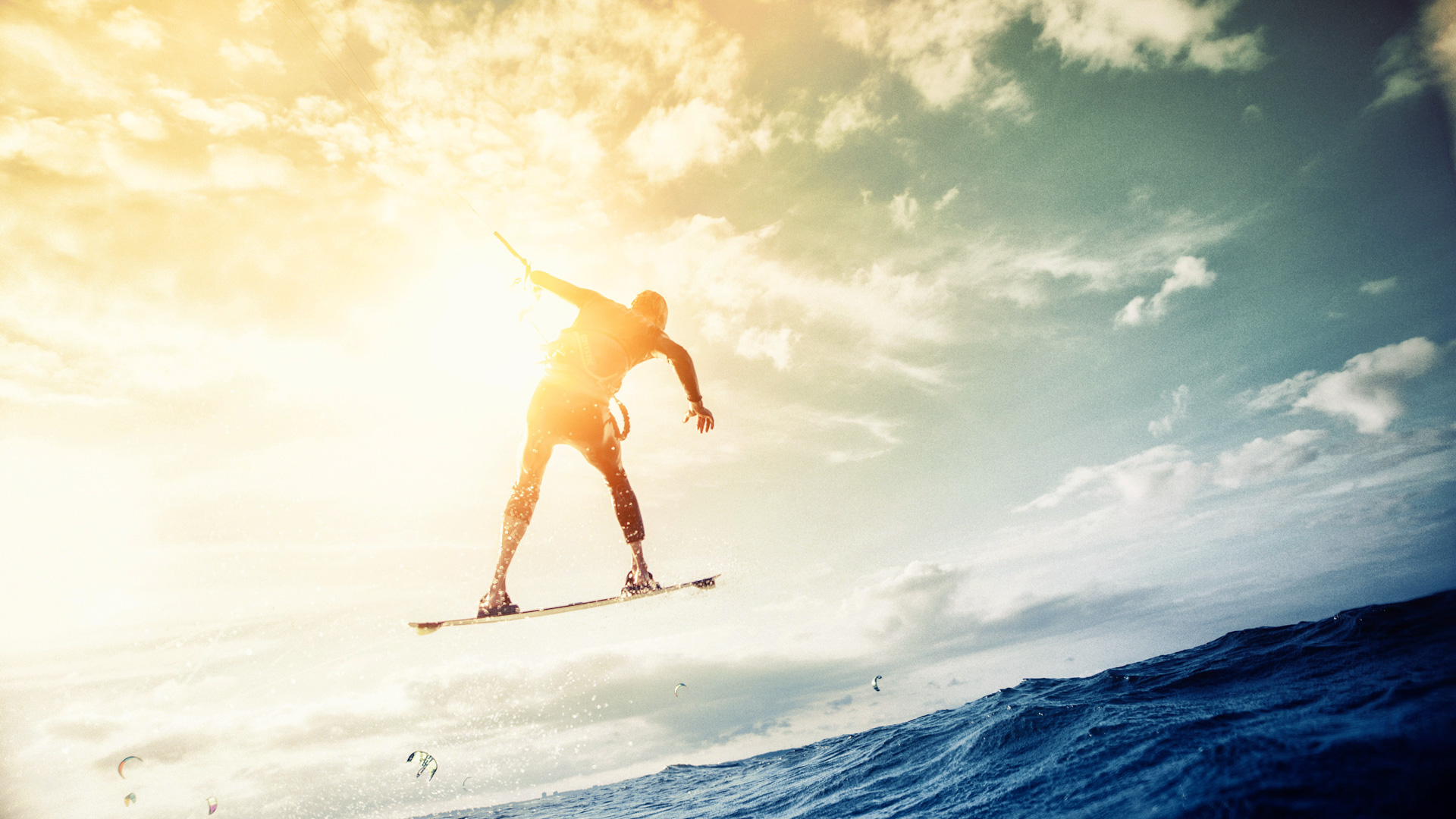 surfer Hombre practicando Kitesurf
